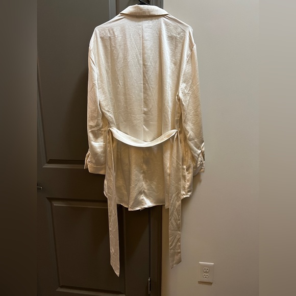 Forever21 satin slip dress - Picture 2 of 2